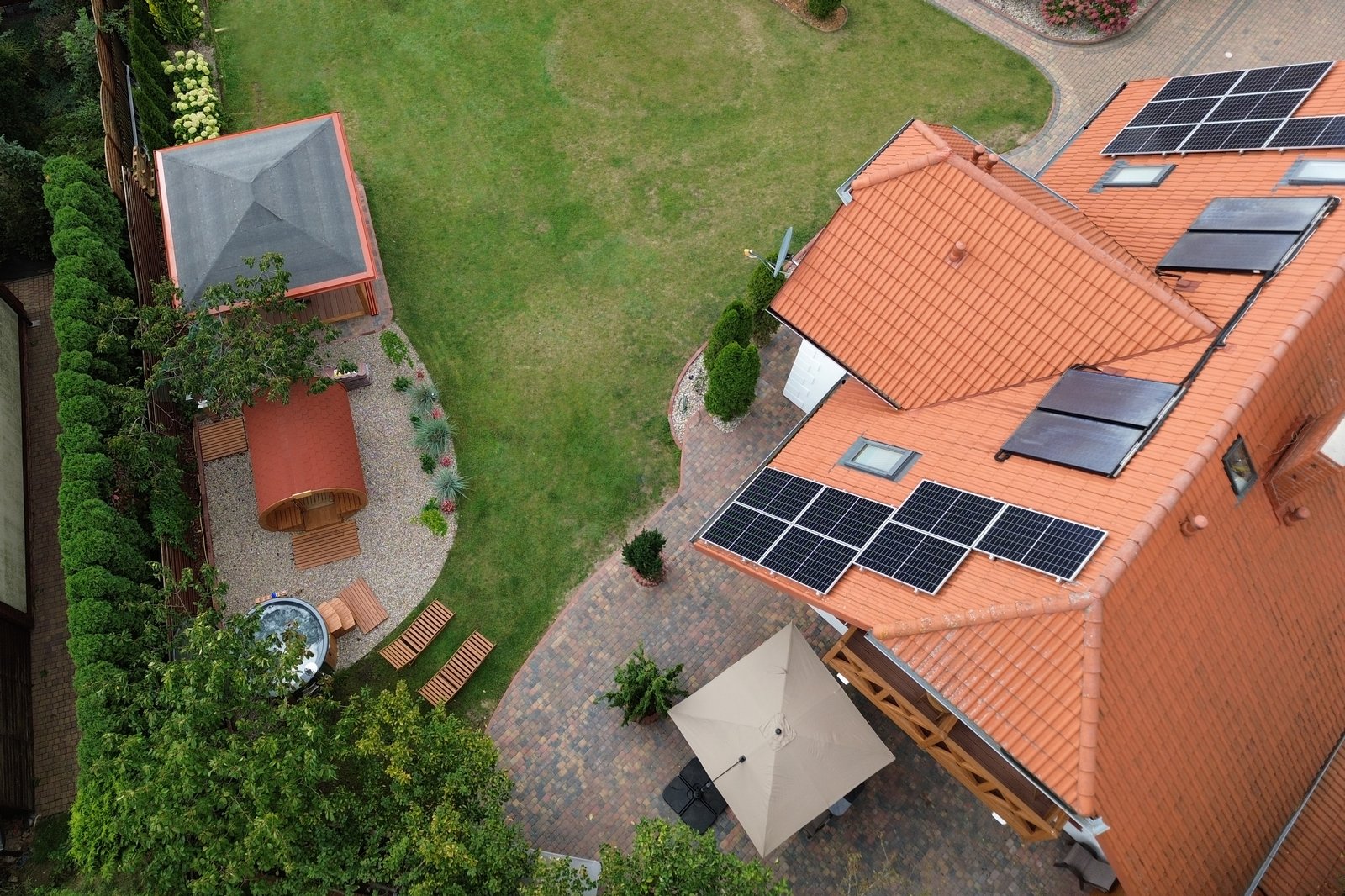 srebrny-klon-pensjonat-kaszuby-ogrod